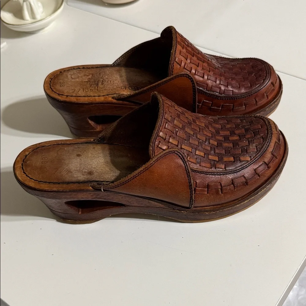 Brown Leather Women's Clogs - Picture 3 of 16